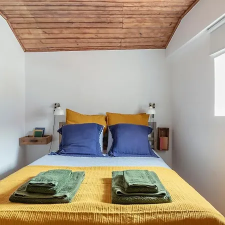 Plum Guide - Green Library Apartmán