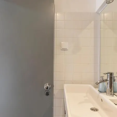 Plum Guide - Green Library Appartement